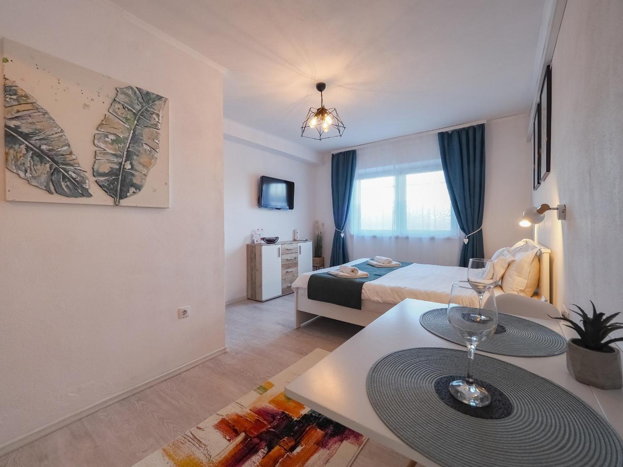 Holiday Studio Sibiu - Central, Cozy & Self Check-In Экстерьер фото