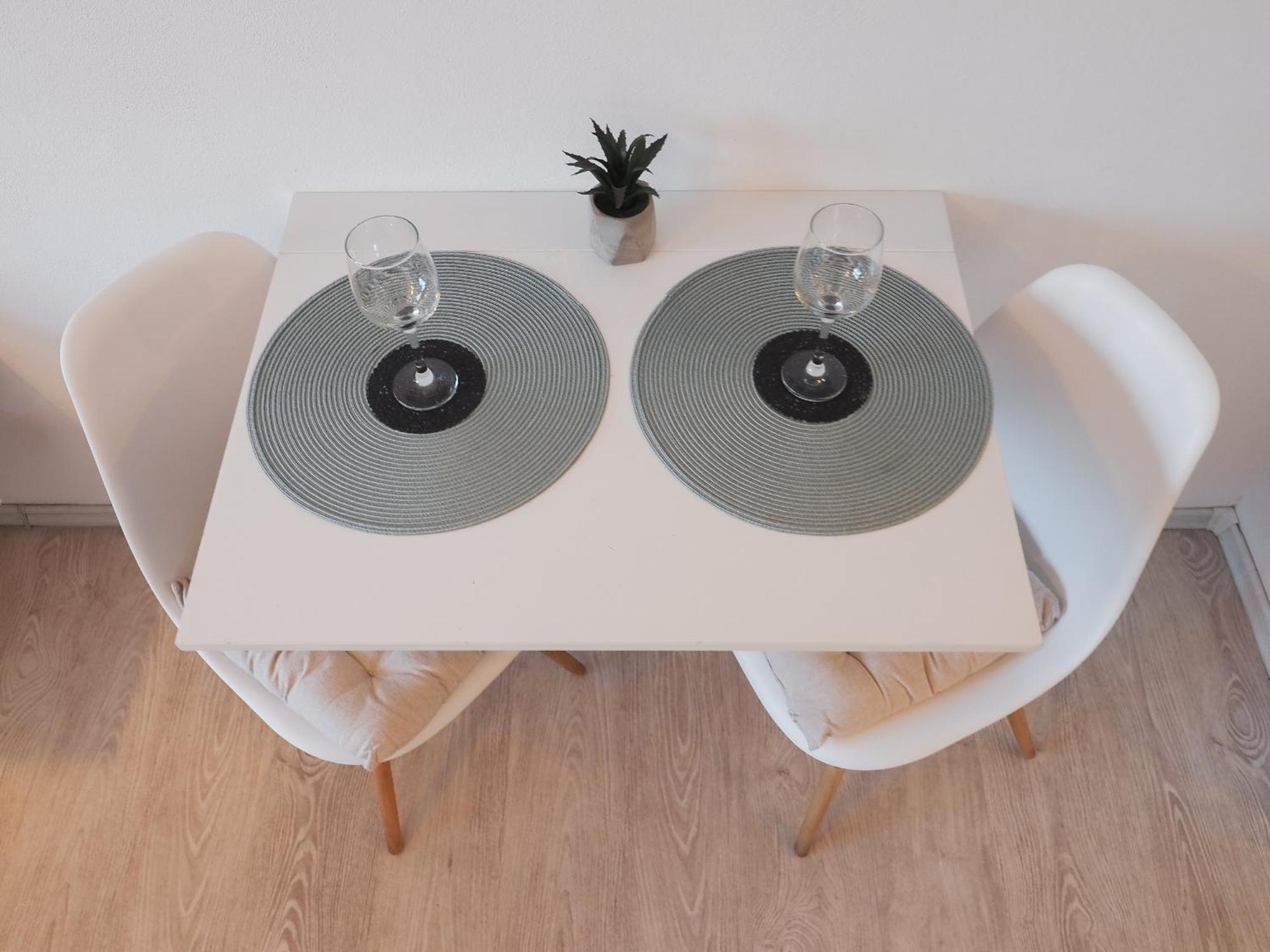 Holiday Studio Sibiu - Central, Cozy & Self Check-In Экстерьер фото
