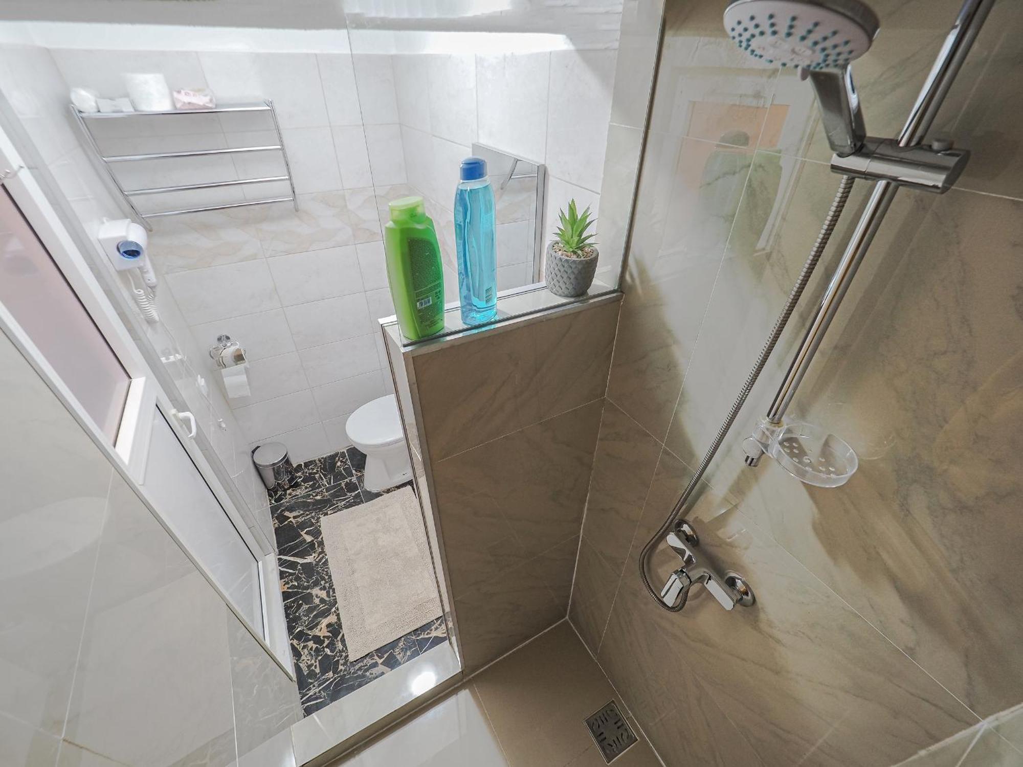 Holiday Studio Sibiu - Central, Cozy & Self Check-In Экстерьер фото
