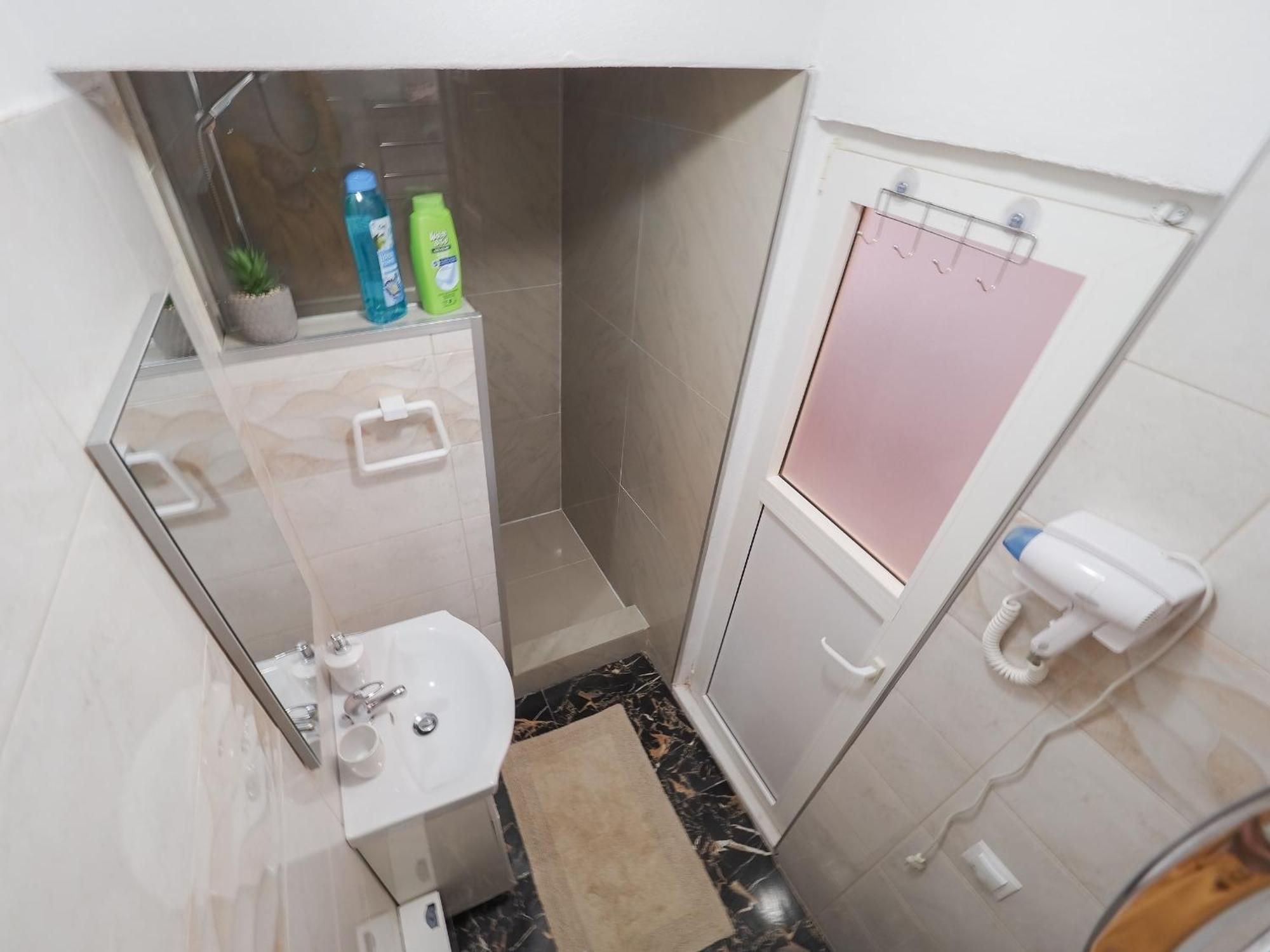 Holiday Studio Sibiu - Central, Cozy & Self Check-In Экстерьер фото