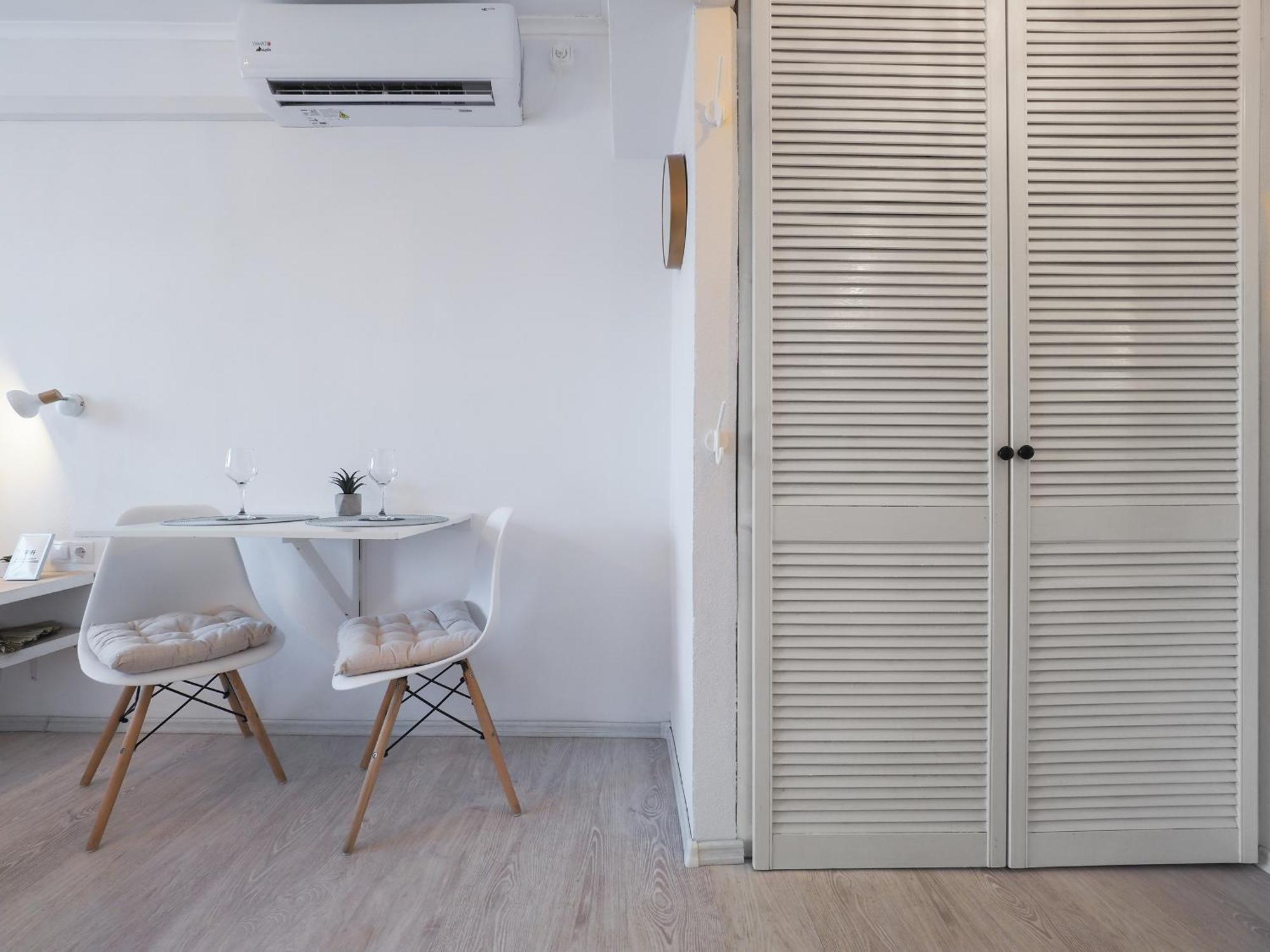 Holiday Studio Sibiu - Central, Cozy & Self Check-In Экстерьер фото